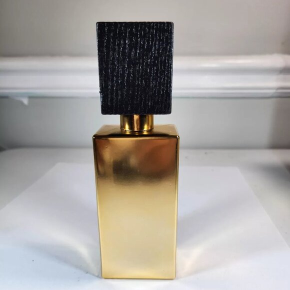 Ajwad EDP Spray 60ml (2.04 FL.OZ) By Lattafa (Fruity, Amber, Sweet) Unisex - Picture 3 of 5